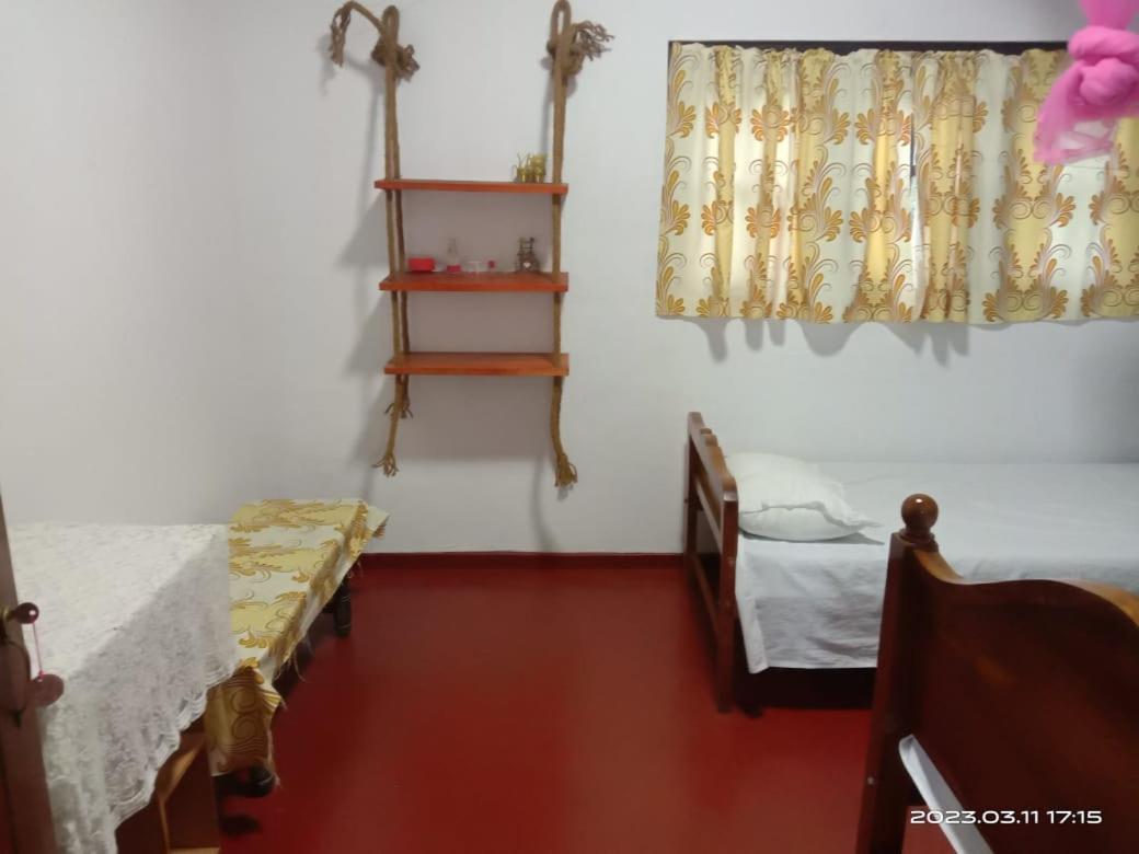Unawatuna White Villa Ngoại thất bức ảnh