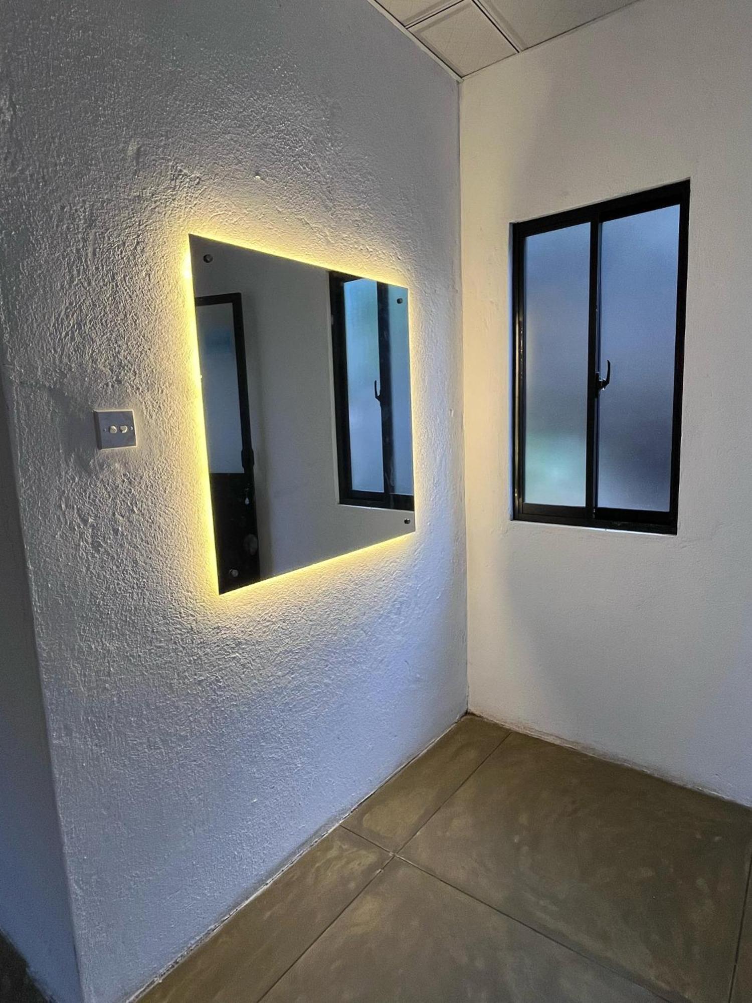 Unawatuna White Villa Ngoại thất bức ảnh