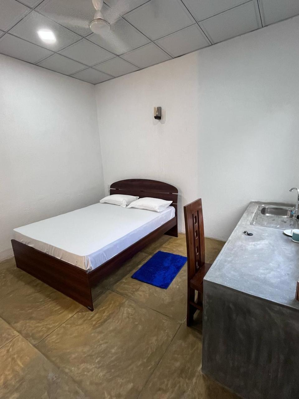 Unawatuna White Villa Ngoại thất bức ảnh